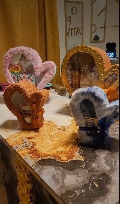 DIY Mitten Gift Box - Precut Traceable cardboard Templates